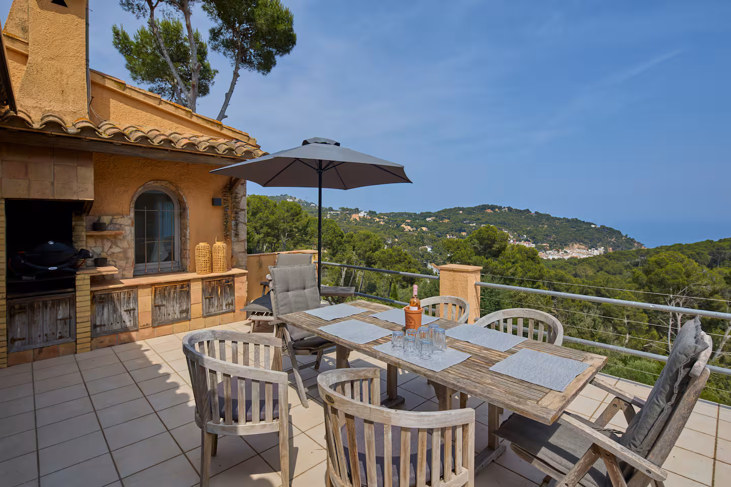 Terrace with sea view